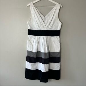 Dressbarn V-Neck White and Black A-Line Dress 14